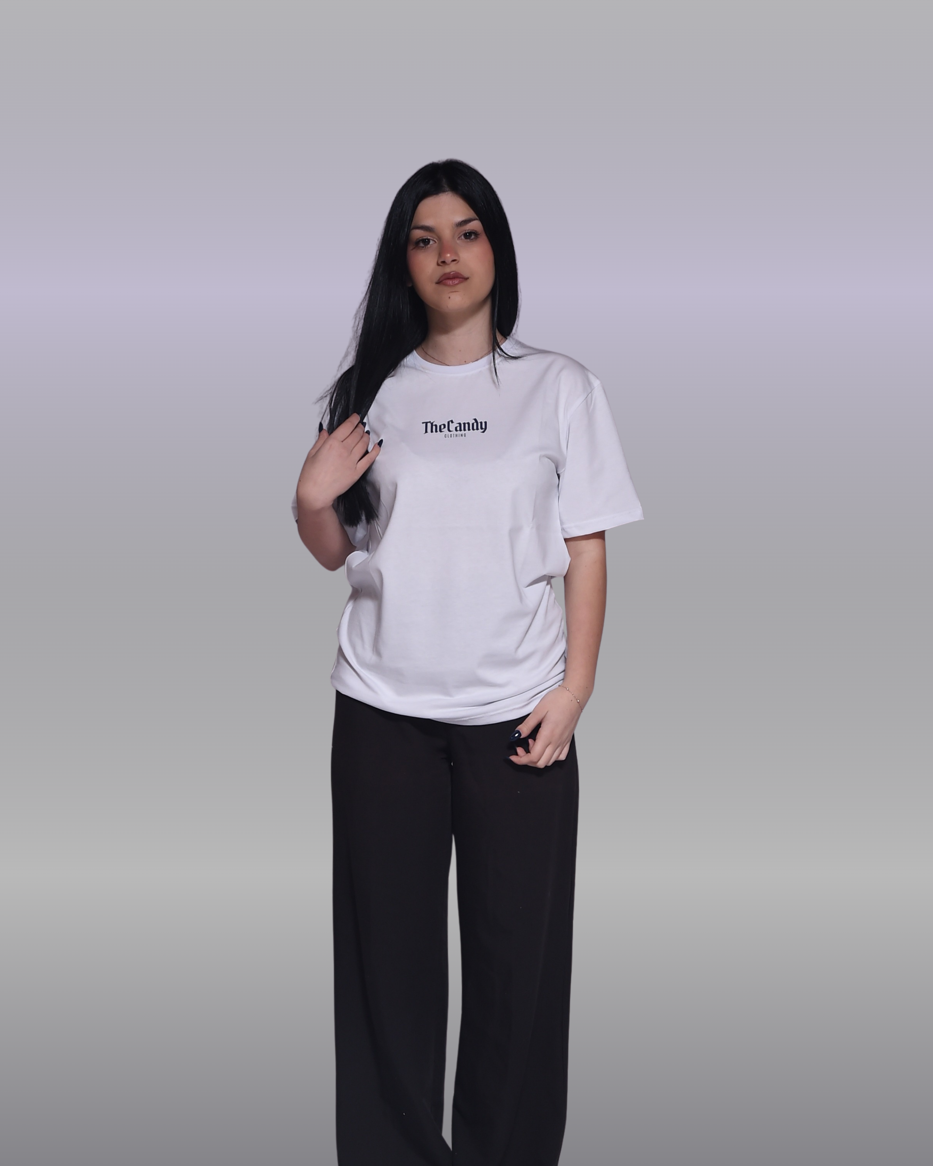 WHITE SHORT SLEEVE T-shirt